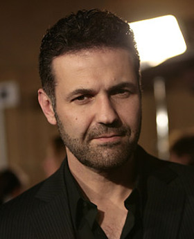 Photo of author Khaled Hosseini